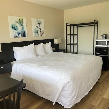 Richland Inn And Suites Ngoại thất bức ảnh